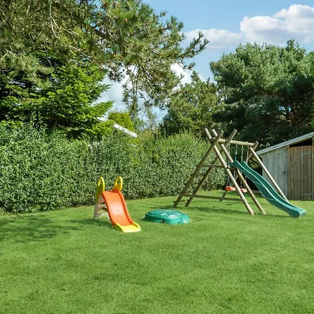 Three-bedroom In Sydals *