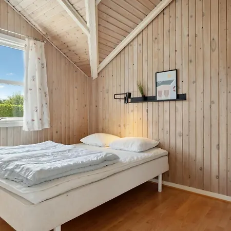 Three-bedroom In Sydals Дом отдыха *